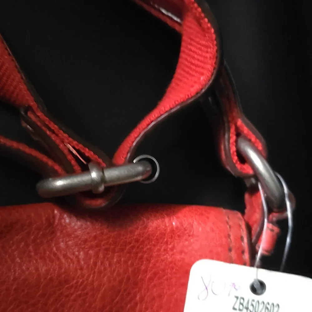 Fossil Nwt Purse Bag Maddox Scarlet Red Genuine Leather Crossbody charm Shoulder